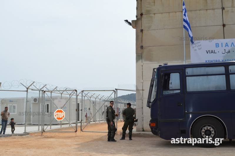 Χίος: Εκτακτη σύσκεψη για το προσφυγικό - Ετοιμάζει επιχείρηση-σκούπα η ΕΛ.ΑΣ | iefimerida.gr 3