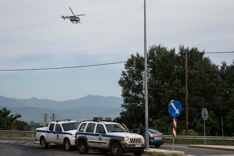 Τα ΜΑΤ αδειάζουν την Ειδομένη -Ξεκίνησε η επιχείρηση εκκένωσης | iefimerida.gr 1