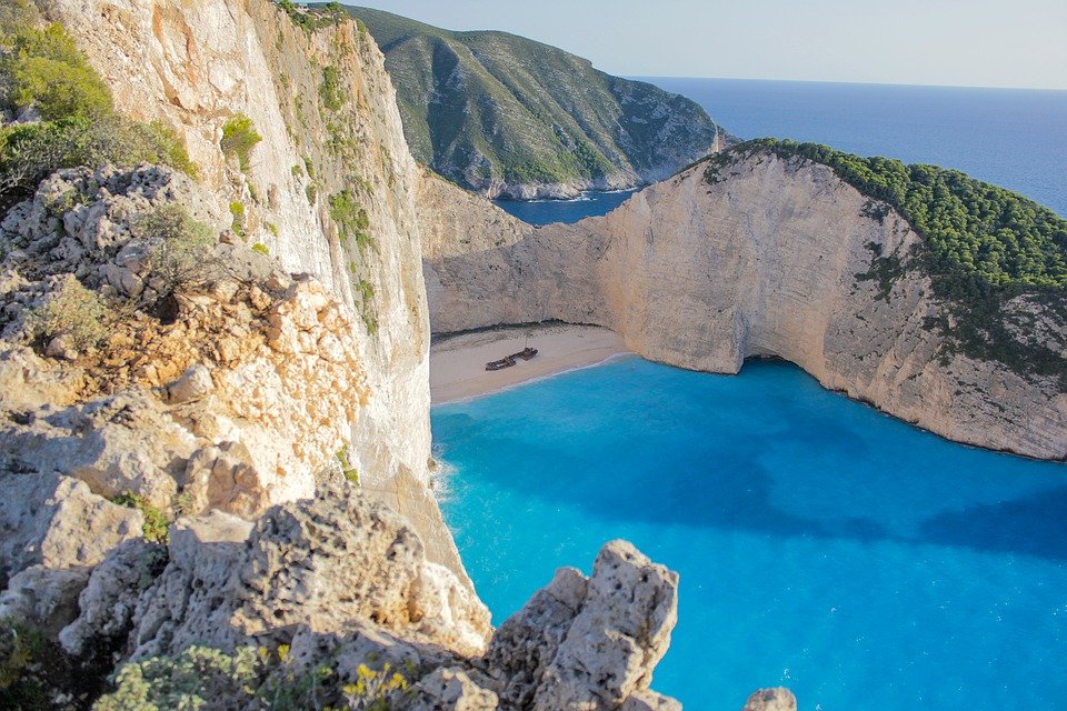 Ερευνα: Ποια ελληνικά νησιά επιλέγουν οι ξένοι για τις διακοπές τους | iefimerida.gr 4