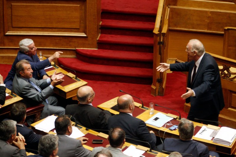 Επεισόδιο Σκανδαλίδη-Λεβέντη: Είσαι γραφικός, γελάμε μαζί σου -Εμένα είπες γραφικό; | iefimerida.gr 1