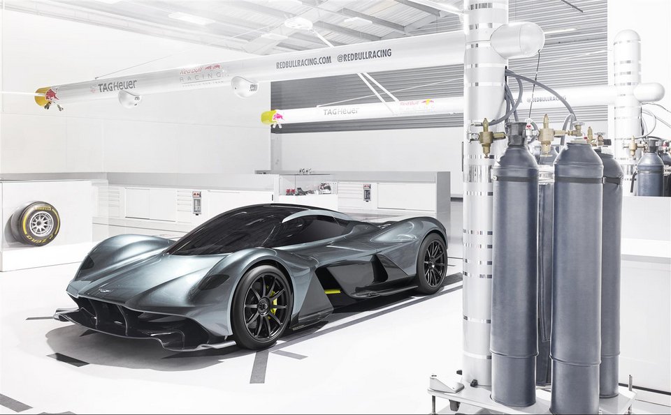 Το νέο υπέρ-αυτοκίνητο από την Aston Martin, σε συνεργασία με την Red Bull Racing | iefimerida.gr 0