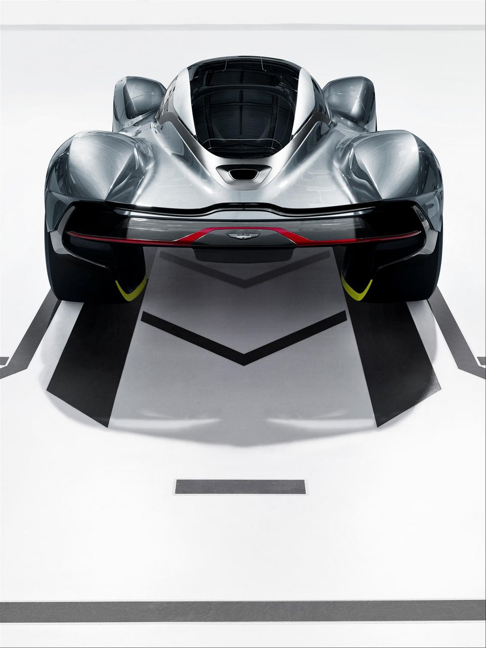 Το νέο υπέρ-αυτοκίνητο από την Aston Martin, σε συνεργασία με την Red Bull Racing | iefimerida.gr 4