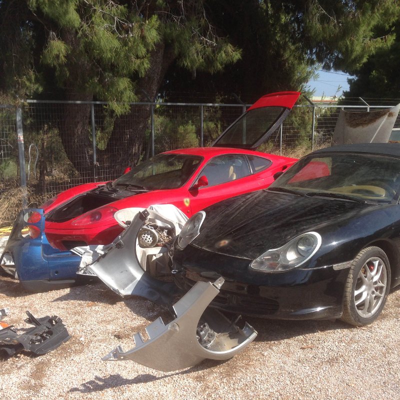Στη «φάκα» σπείρα που έκλεβε πολυτελή αυτοκίνητα και σκάφη -Πώς έβγαλαν πάνω από μισό εκατ. | iefimerida.gr 1