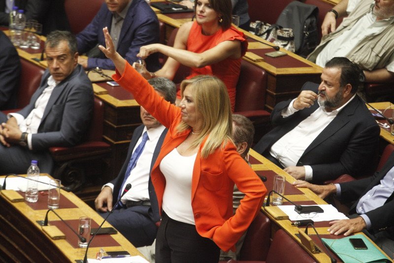 Δεν πέρασε η απλή αναλογική – Βαριά λόγια μεταξύ Τσίπρα και Μητσοτάκη | iefimerida.gr 3
