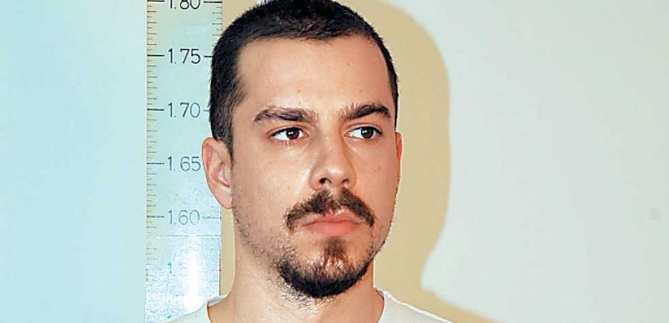 Συνέλαβαν στη Σπάρτη τον Κώστα Σακκά (Πυρήνες της Φωτιάς) και τον Μάριο Σεϊσίδη (ληστές με τα μαύρα) | iefimerida.gr 0