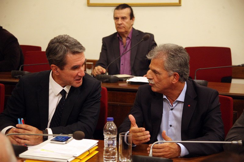Οπισθεν ολοταχώς η κυβέρνηση για το ΕΣΡ -Νέος πρόεδρος ο Κουτρομάνος, που πρότεινε η ΝΔ | iefimerida.gr 4