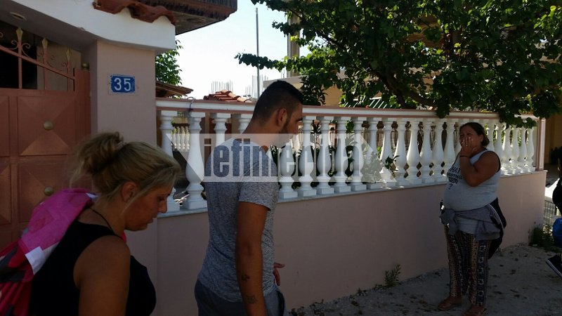 Μενίδι: Εκαψαν και τα 2 σπίτια του 23χρονου Ρομά -Τι υποστηρίζει η οικογένειά του στο iefimerida.gr | iefimerida.gr 10