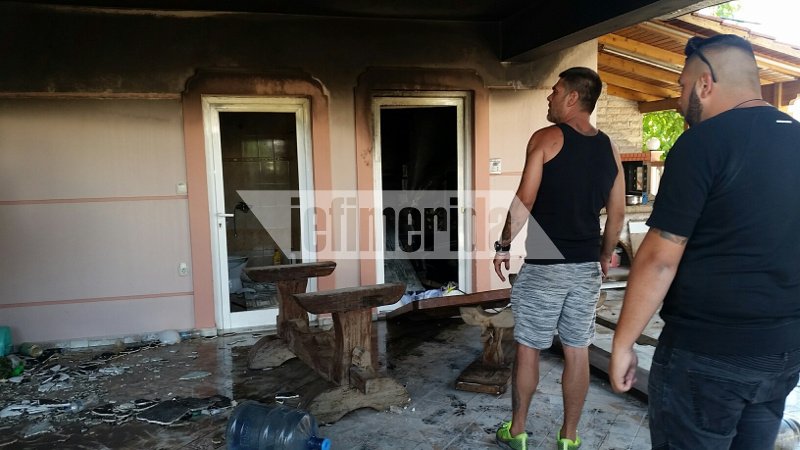 Μενίδι: Εκαψαν και τα 2 σπίτια του 23χρονου Ρομά -Τι υποστηρίζει η οικογένειά του στο iefimerida.gr | iefimerida.gr 3