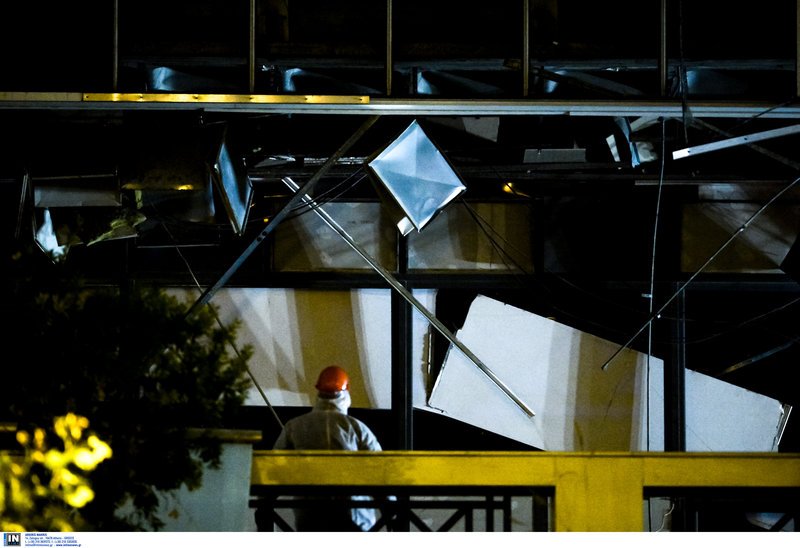 Βόμβα στο Εφετείο: Καταδρομική επίθεση με βανάκι από 4 τρομοκράτες | iefimerida.gr 12