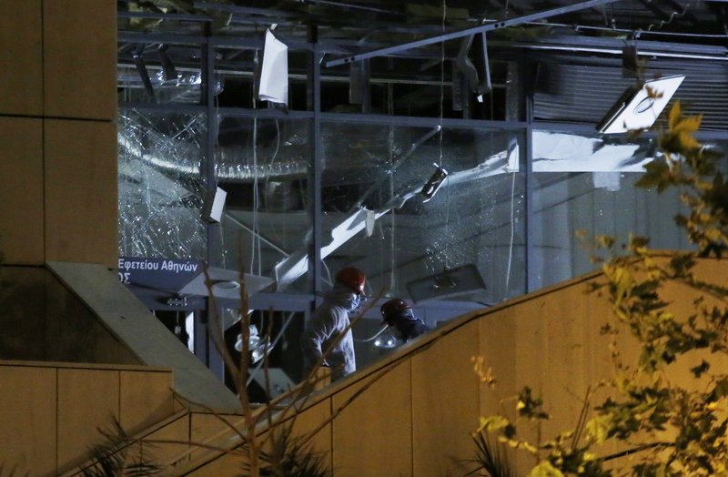 Βόμβα στο Εφετείο: Καταδρομική επίθεση με βανάκι από 4 τρομοκράτες | iefimerida.gr 6