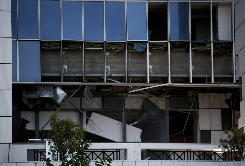 Βόμβα στο Εφετείο: Καταδρομική επίθεση με βανάκι από 4 τρομοκράτες | iefimerida.gr 1
