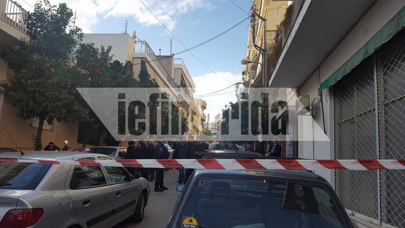 Εγκλημα-σοκ στους Αγίους Αναργύρους -Αστυνομικός σκότωσε την οικογένειά του και αυτοκτόνησε | iefimerida.gr 1