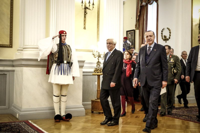 Ιστορικός καβγάς Παυλόπουλου-Ερντογάν για Συνθήκη Λωζάνης και Δυτική Θράκη | iefimerida.gr 3