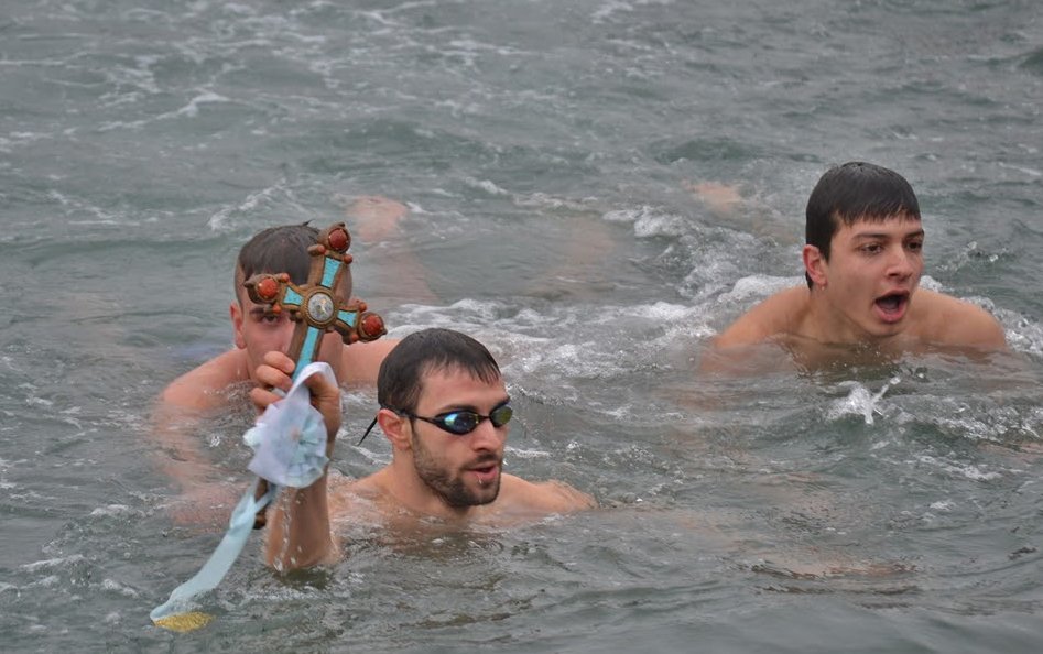 Τι συμβολίζουν τα Θεοφάνεια | iefimerida.gr 0