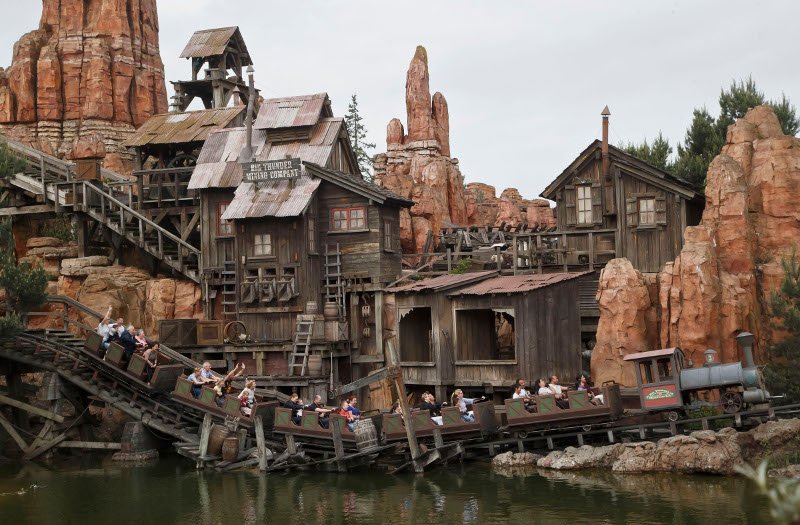 Η Disneyland του Παρισιού αλλάζει -Αποκτά νέα αξιοθέατα | iefimerida.gr 0