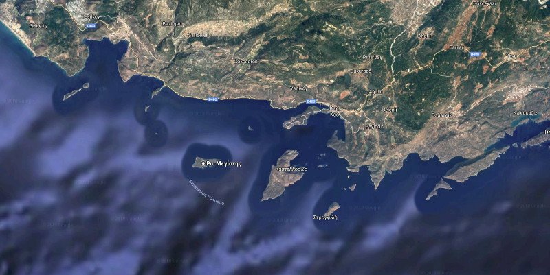 Τουρκικό ελικόπτερο στα 200 μέτρα από τη Ρω -Πυρά στον αέρα από την ελληνική φρουρά | iefimerida.gr 0