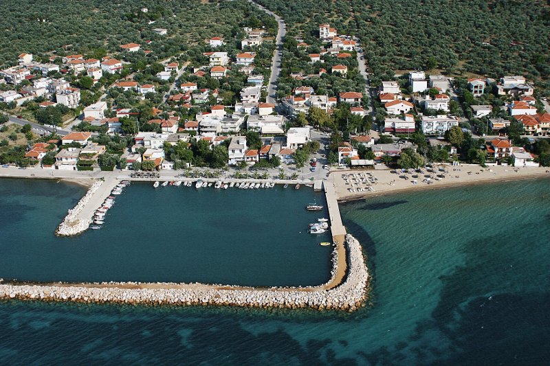 Η Θάσος έχει αστείρευτες και απίστευτες ομορφιές.