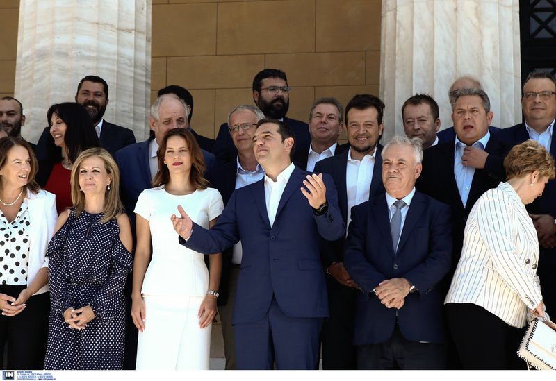 Ο κ. Τσίπρας σε ρόλο μαέστρου