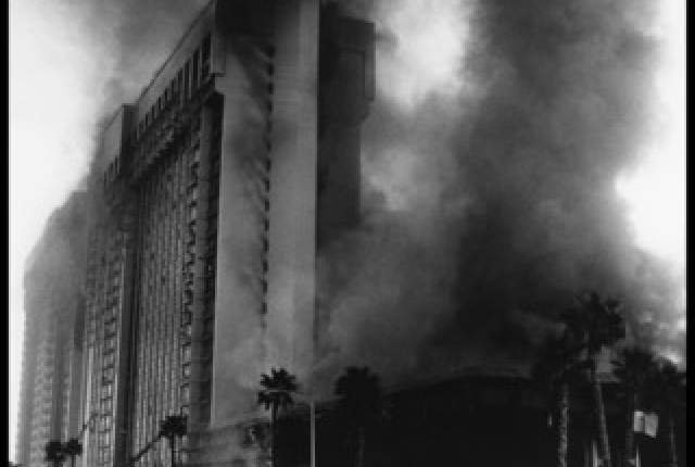 Σαν Σήμερα: Ο Αλέξης Τσίπρας εκλέγεται Πρόεδρος του Συνασπισμού το 2008 | iefimerida.gr 7