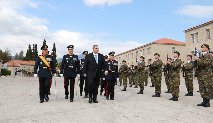 Καμμένος: Θα έχουμε στρατό που θα μπορέσει να αντιμετωπίσει τις σύγχρονες απειλές | iefimerida.gr 4