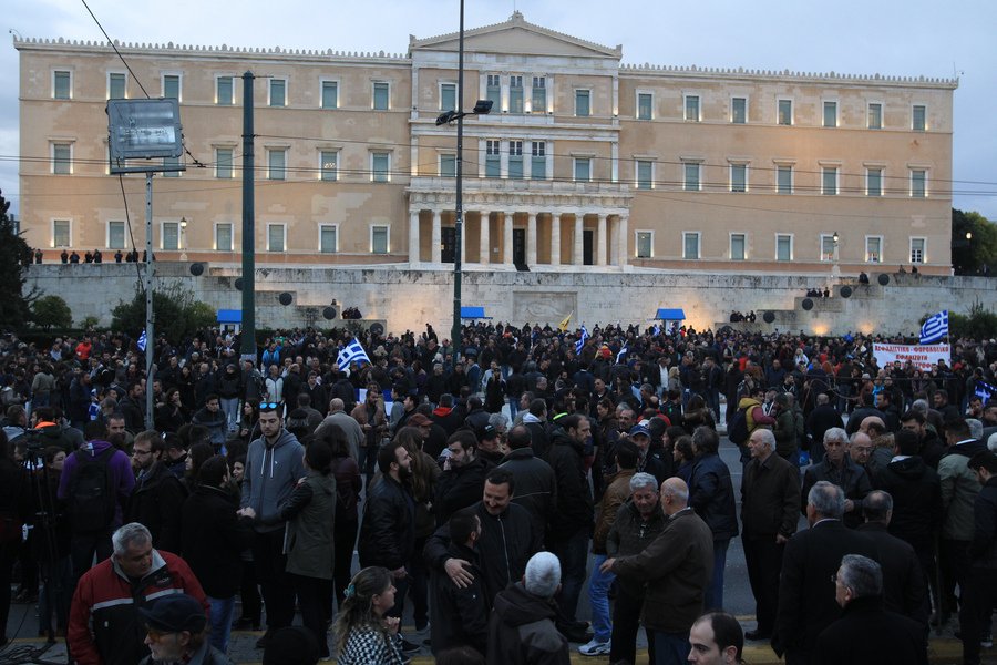 Χιλιάδες αγρότες και τρακτέρ στο Σύνταγμα -Μεγάλο συλλαλητήριο | iefimerida.gr 16