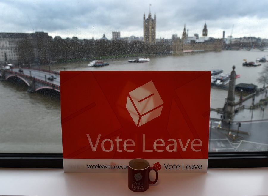 Ανοίγει η «ψαλίδα» υπέρ του «Brexit»-Παγκόσμια ανησυχία για τις επιπτώσεις | iefimerida.gr 0