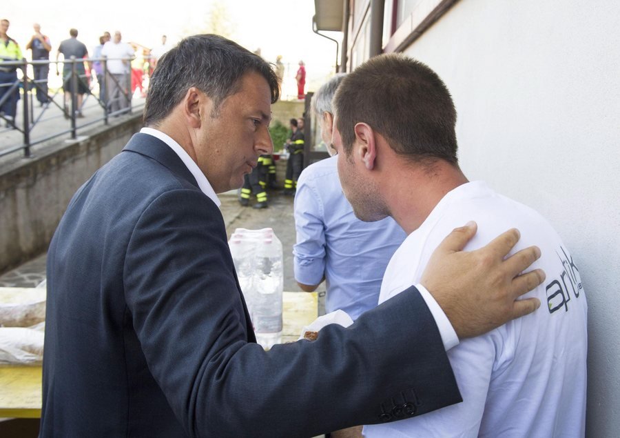 Ανείπωτη τραγωδία στην Ιταλία – Ξεπέρασαν τους 120 οι νεκροί από τον σεισμό, χωριά «εξαφανίστηκαν» | iefimerida.gr 3
