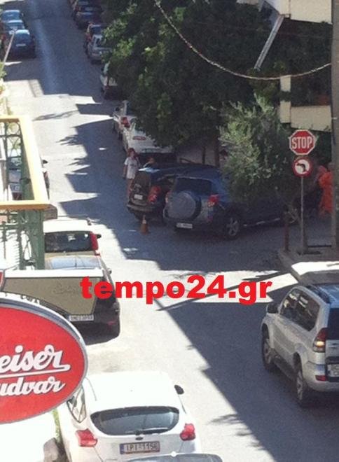 Πάτρα: Τροχαίο μεταξύ ξένων τουριστών και ντόπιων - Πιάστηκαν στα χέρια λόγω... γλώσσας | iefimerida.gr 0