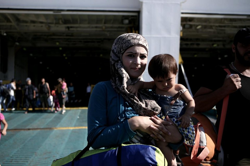 Unicef: Γυναίκες και παιδιά το ένα τρίτο των μεταναστών στην χώρα μας | iefimerida.gr 0
