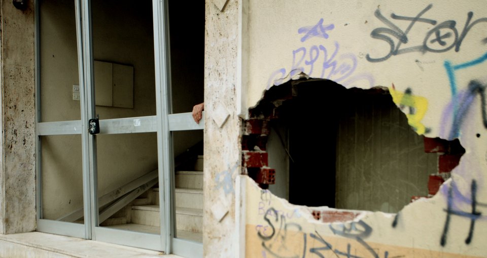 Μέσα στο πάρκινγκ του σούπερ μάρκετ που πλημμύρισε -Εικόνες βιβλικής καταστροφής στην Αττική | iefimerida.gr 15