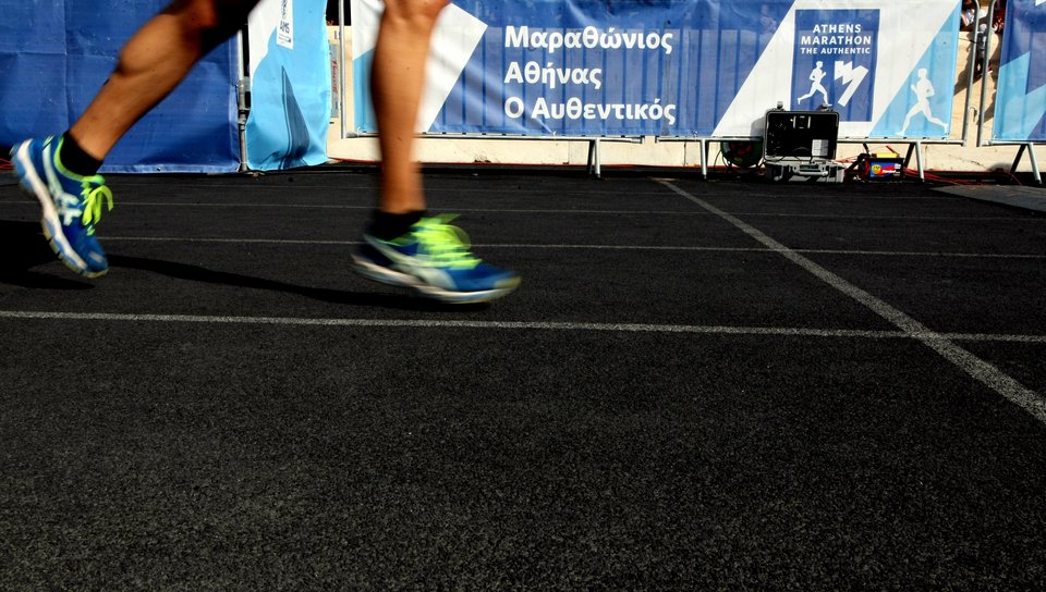 Πάνω από 50.000 δρομείς στον Μαραθώνιο της Κυριακής: Η ιστορία του «νενικήκαμεν» | iefimerida.gr 2