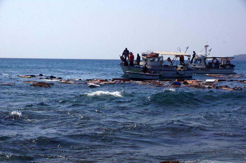 Παγώνει το αίμα: Εικόνες που συγκλονίζουν από την τραγωδία στη Ρόδο – Τέσσερις μετανάστες νεκροί, ανάμεσά τους και ένα παιδί | iefimerida.gr 11