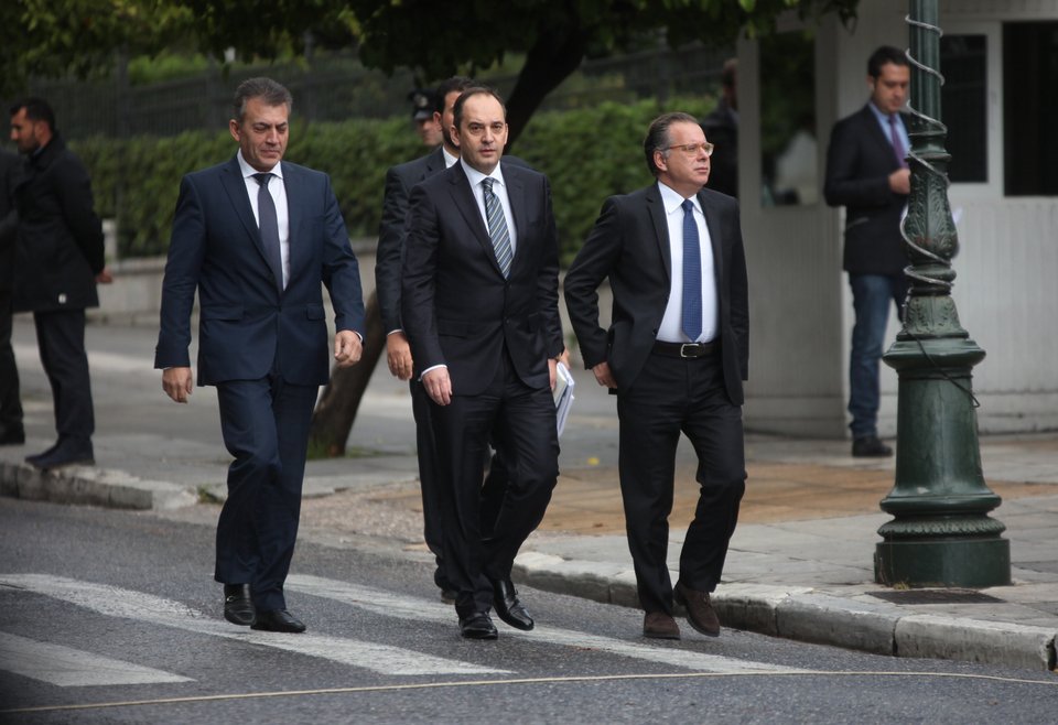Συμβούλιο Πολιτικών Αρχηγών: «Οχι» σε Τσίπρα από ΝΔ και ΠΑΣΟΚ | iefimerida.gr 6
