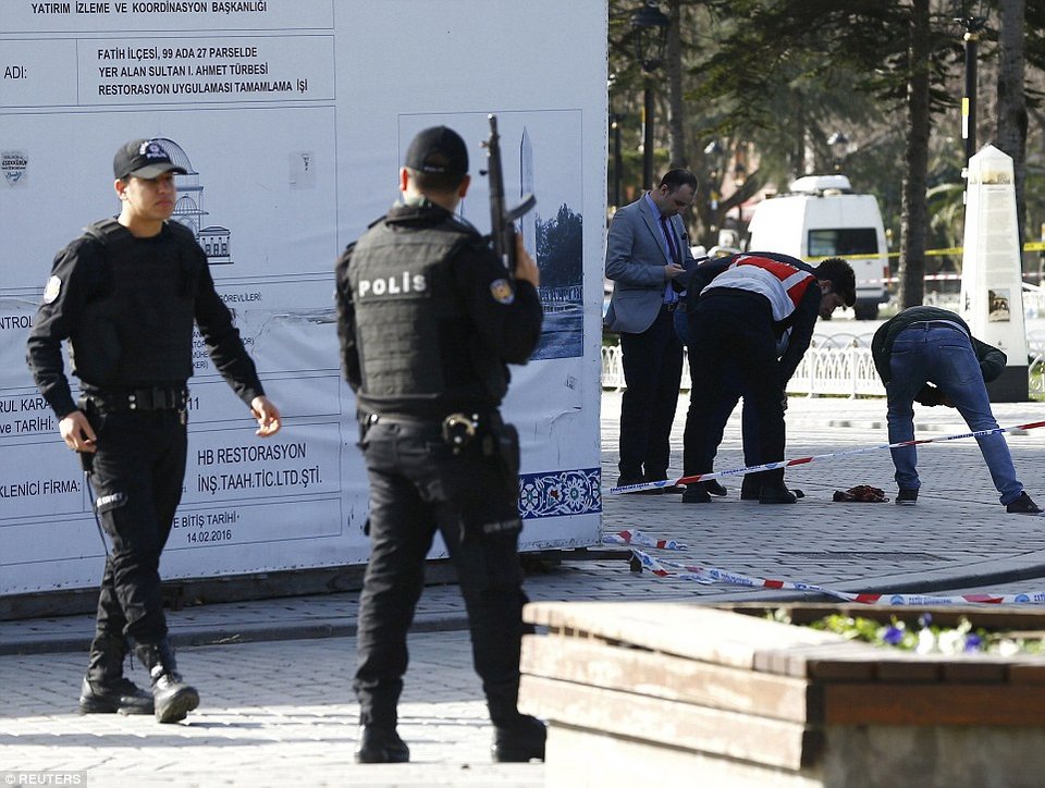 Ερντογάν: 28χρονος Σύρος ο βομβιστής αυτοκτονίας που αιματοκύλησε την Κωνσταντινούπολη | iefimerida.gr 2