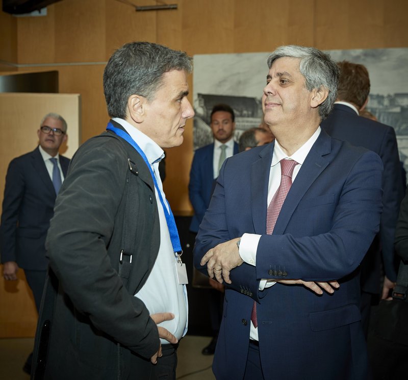 ΕΥΚΛΕΙΔΗΣ ΤΣΑΚΑΛΩΤΟΣ ΥΠΟΥΡΓΟΣ ΟΙΚΟΝΟΜΙΚΩΝ ΜΑΡΙΟ ΣΕΝΤΕΝΟ ΠΡΟΕΔΡΟΣ ΤΟΥ ΓΙΟΥΡΟΓΚΡΟΥΠ