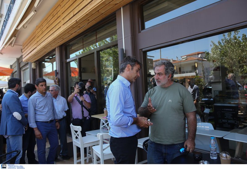 Κατά την επίσκεψή του o κ. Μητσοτάκης συνοδευόταν από τον γραμματέα της ΝΔ, Λευτέρη Αυγενάκη/Φωτογραφία: Intimenews