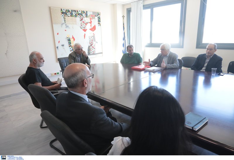 Στον Γαβρόγλου το πόρισμα της Επιτροπής Παρασκευόπουλου για τη βία στα ΑΕΙ | iefimerida.gr 3