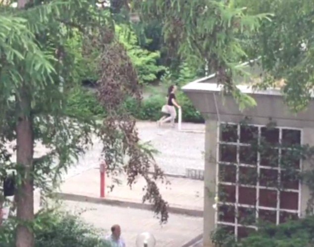 Μακελειό στο Μόναχο:18χρονος ο ένοπλος που σκότωσε 9 άτομα και αυτοκτόνησε | iefimerida.gr 17