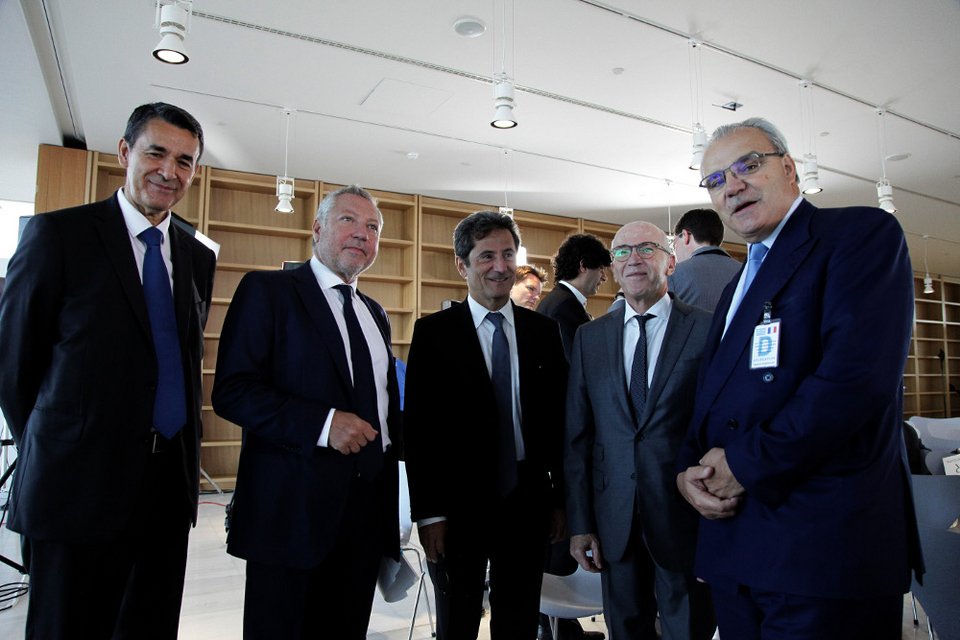Επενδύσεις, το νέο αφήγημα Τσίπρα -Τον ενθάρρυνε ο Μακρόν | iefimerida.gr 4