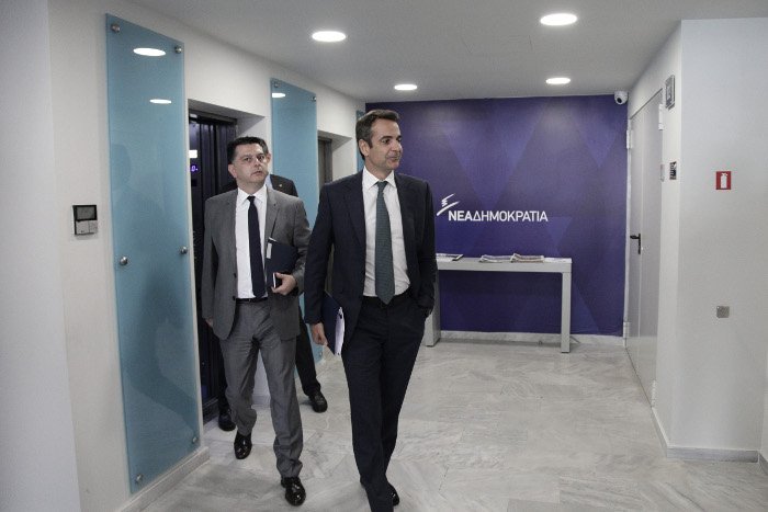 Foreign Affairs: Σενάριο πρόωρων εκλογών -Το ενδεχόμενο συγκυβέρνησης | iefimerida.gr 1