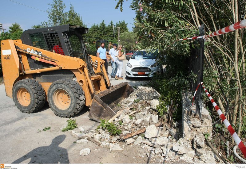Από έναν... μαντρότοιχο στη Χαλκιδική ξεκίνησε η «μάχη» με τα αυθαίρετα | iefimerida.gr 9