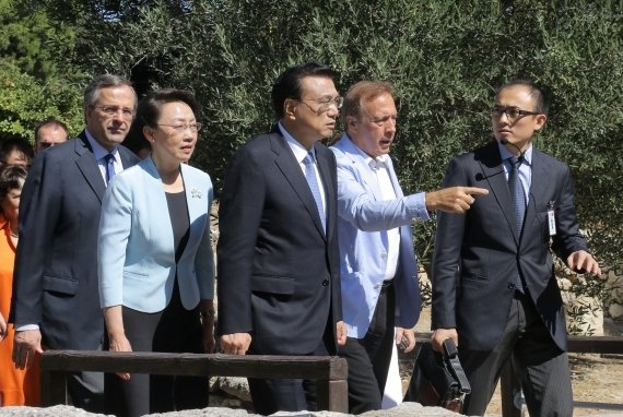 Στην Κνωσό οι πρωθυπουργοί Ελλάδας και Κίνας -Σαμαράς: Επενδυτικό ενδιαφέρον για το Καστέλλι | iefimerida.gr 8