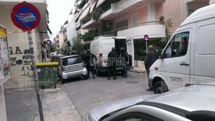 Συνελήφθη ο Αλβανός πιστολέρο με το καλάσνικοφ | iefimerida.gr 3