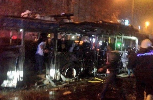 Μακελειό στην Αγκυρα με 37 νεκρούς από έκρηξη σε πάρκο -125 τραυματίες | iefimerida.gr 9