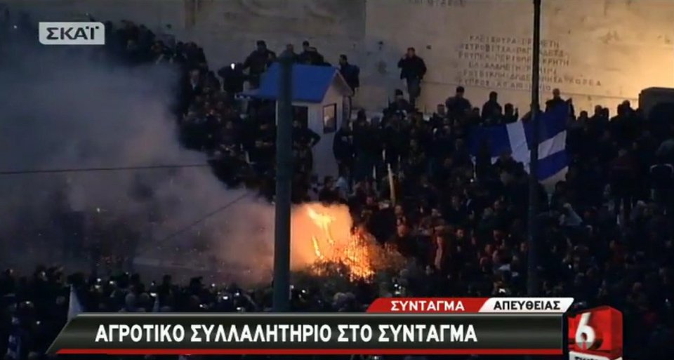 Χιλιάδες αγρότες και τρακτέρ στο Σύνταγμα -Μεγάλο συλλαλητήριο | iefimerida.gr 11