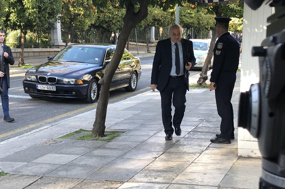 Ολοκληρώθηκε το μίνι υπουργικό για το Σκοπιανό -Στη συνέχεια ο Τσίπρας στον Παυλόπουλο -Αύριο ενημερώνει τους πολιτικούς αρχηγούς | iefimerida.gr 1