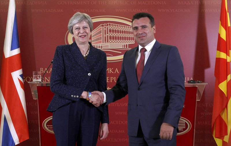 Μέι: Η ΠΓΔΜ έχει δεσμευτεί για λύση στο όνομα -Ζάεφ: Πιστεύω ότι θα βρούμε κοινά αποδεκτή | iefimerida.gr 0