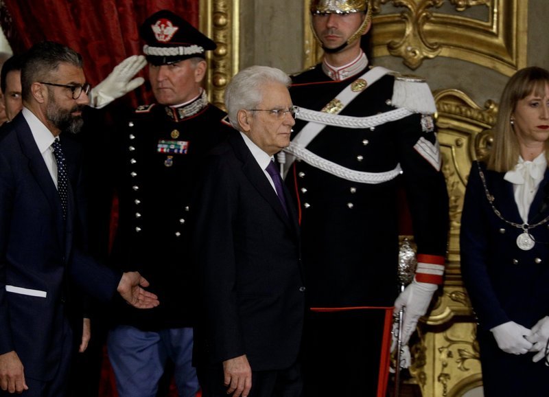 Ιταλία: Οι εικόνες από την ορκωμοσία της νέας κυβέρνησης -Χαμόγελα και αμηχανία | iefimerida.gr 3