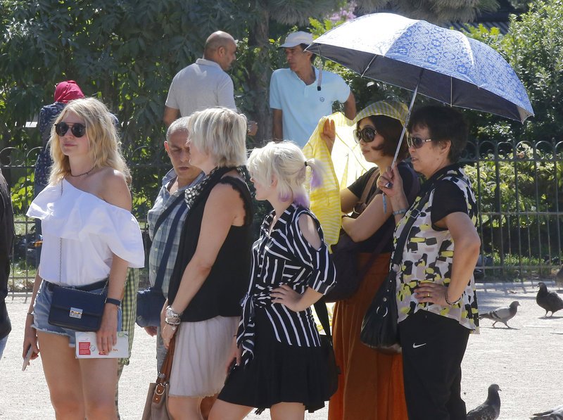 Η Ευρώπη «ψήνεται»: Θερμοκρασίες-ρεκόρ -Πυρκαγιές και θύματα | iefimerida.gr 1