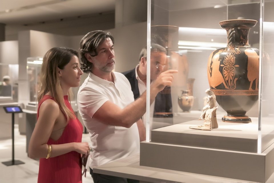 Εμπειρία! Νυχτερινή ξενάγηση στο Μουσείο Ακρόπολης με ρεσιτάλ μουσικής στην Ωνάσειο Βιβλιοθήκη | iefimerida.gr 0